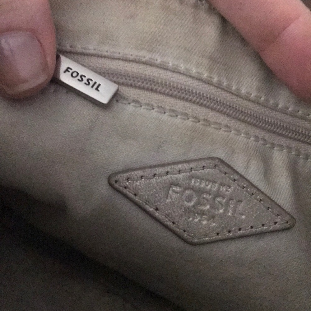 Metallic Fossil Cross Body - Picture 4 of 4
